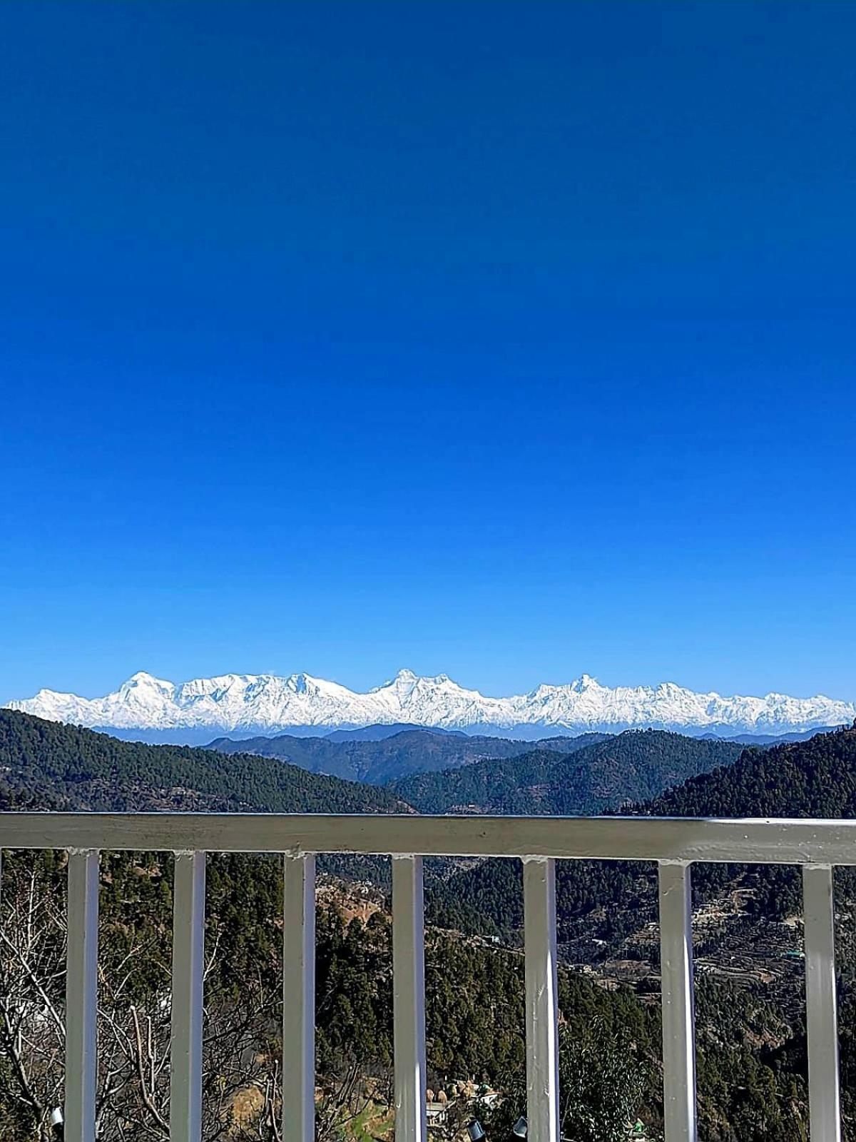 The Pahadi Nest Mukteshwar 호텔 외부 사진